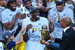 湖人更衣室风云：詹姆斯权杖移交，东契奇担纲3D新角色